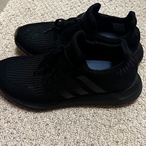 Adidas shoes black size 8